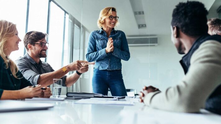 Fórum debate sobre a importância da comunicação interna nas corporações