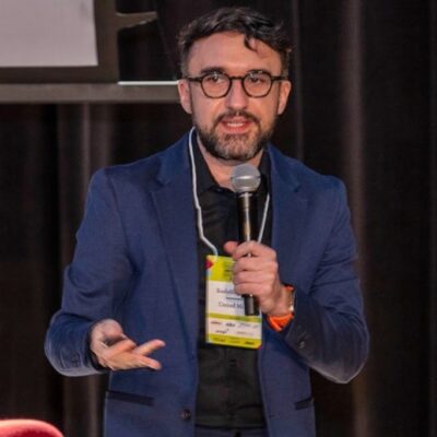 Rodolfo Araújo